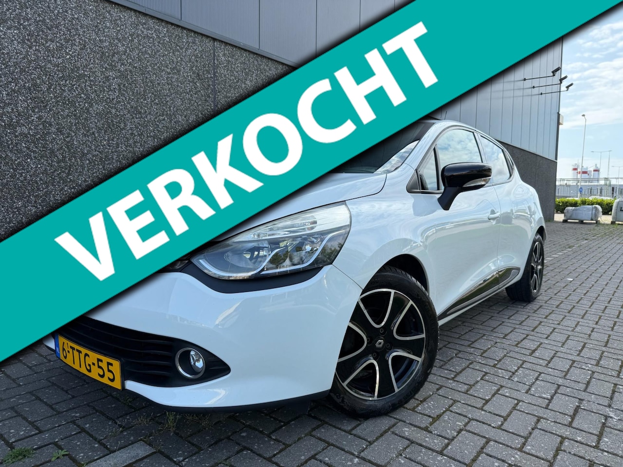 Renault Clio - 0.9 TCe Expression/Navi/Cruise/1ste eigenaar!! - AutoWereld.nl