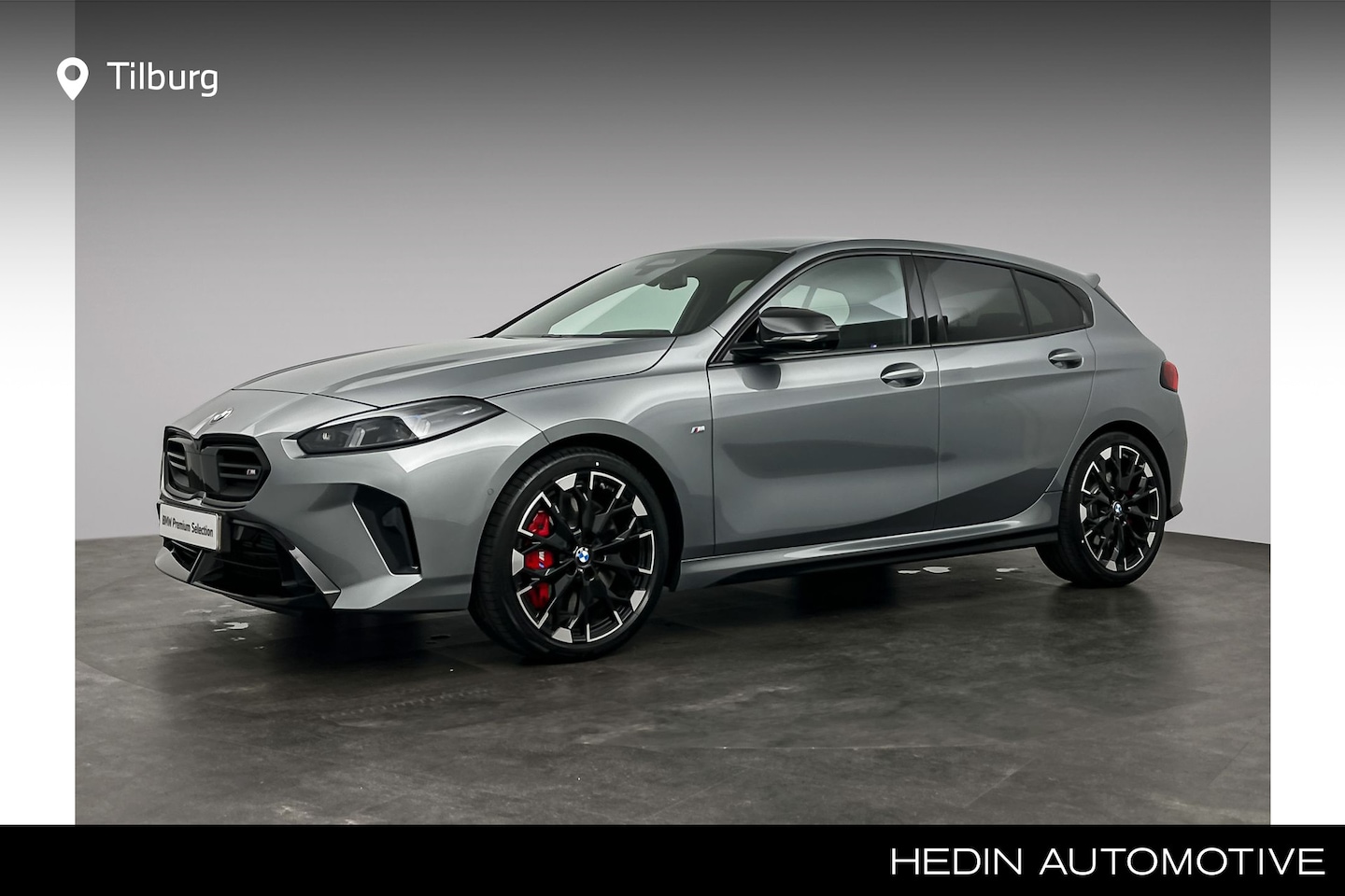 BMW 1-serie - M135 xDrive M-Sport Pro | M-Sportstoelen | Head Up Display | Driving Assistant Professiona - AutoWereld.nl