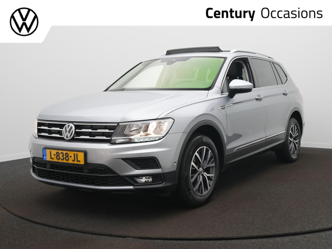 Volkswagen Tiguan Allspace - 1.5 TSI Comfortline Business 7p. DSG / Panodak / Virtual / Massage - AutoWereld.nl