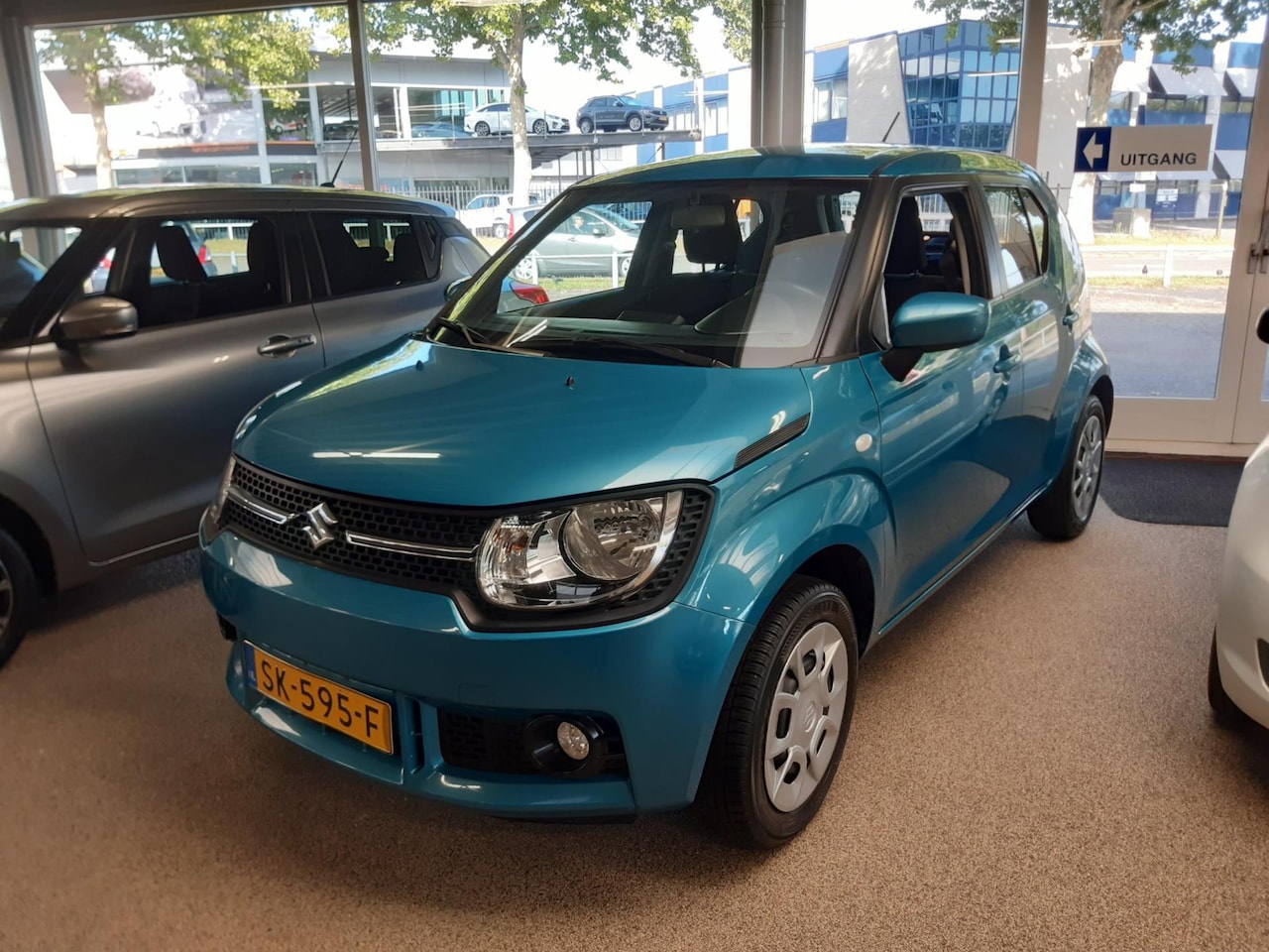 Suzuki Ignis - 1.2 Comfort AIRCO TREKHAAK 1E EIGENAAR NAP! - AutoWereld.nl