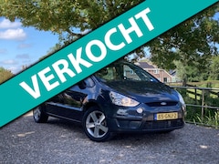 Ford S-Max - 2.0-16V | Half Leder + Navi + Clima + Cruise nu €2.975,