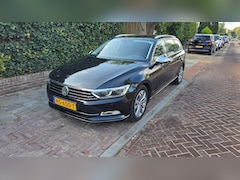 Volkswagen Passat Variant - 1.6 TDI Business Edition Apple CarPlay,  Android auto. Vermoeidheid herkening. Privacy shades  APK TOT 2-11-2026!