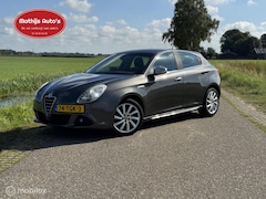 Alfa Romeo Giulietta - 1.4 T Distinctive 170pk goed onderhouden