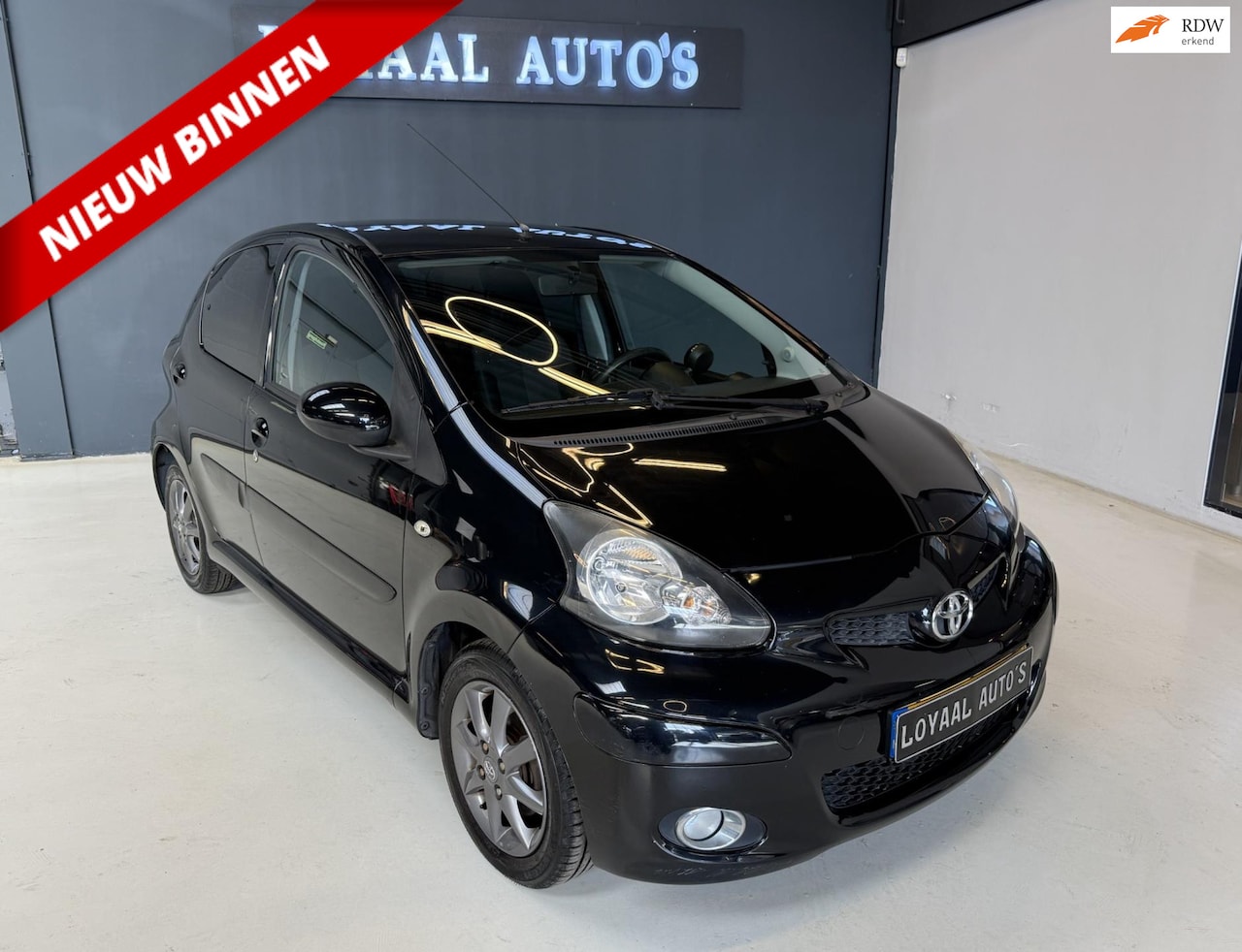 Toyota Aygo - 1.0-12V Dynamic Navigator | NAVI | AIRCO | ELEK.RAMEN | NAP | APK - AutoWereld.nl