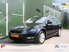 Skoda Octavia Combi - 1.5 TSI Greentech Business Edition, AUTOMAAT, NAVIGATIE, AIRCO, STOELVERWARMING