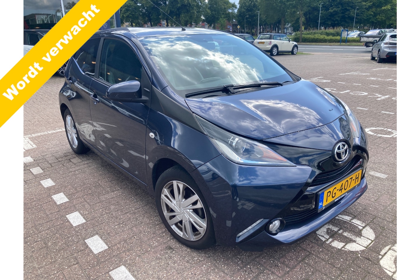 Toyota Aygo - 1.0 VVT-i x-sport 1.0 VVT-i x-Sport, Camera! Lm Velgen! Navi! VERWACHT!! - AutoWereld.nl