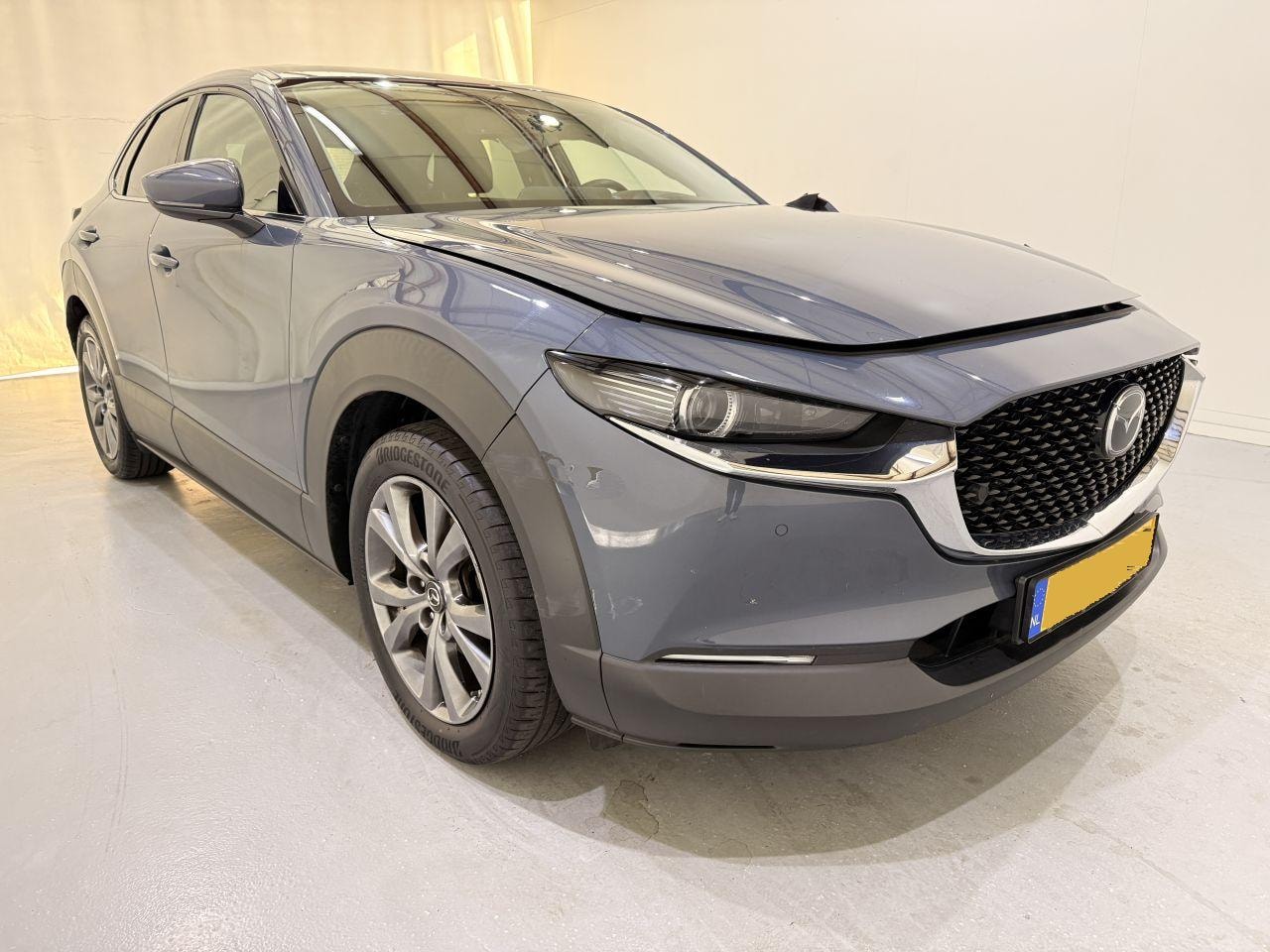 Mazda CX-30 - 2.0 E-Skyactiv X MHEV Luxury - AutoWereld.nl