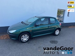 Peugeot 206 - 1.4 XT, '99, aut., nwe. distr.set en apk, keurige auto