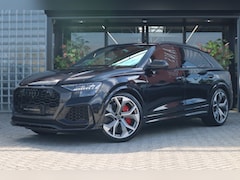 Audi RSQ8 - | Keramisch, Carbon in/exterieur, 23", Bang&Olufsen, Zonweringspakket, Trekhaak, Standkach