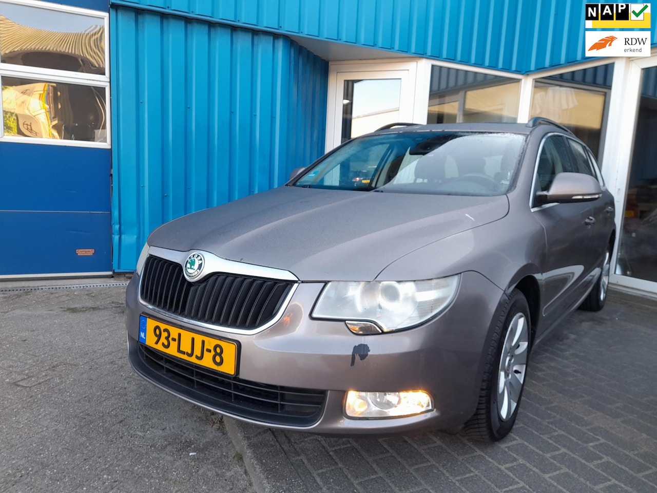 Skoda Superb Combi - 1.8 TSI Comfort Business Line met nieuwe apk - AutoWereld.nl