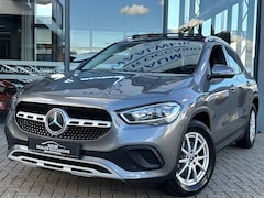 Mercedes-Benz GLA-Klasse - 200 BNS SOL. LUX.163PK AUTOMAAT PANO NAVI PDC-CAMERA