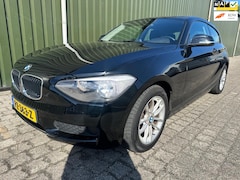 BMW 1-serie - 114i Bussniss + Full option Nieuwe Apk