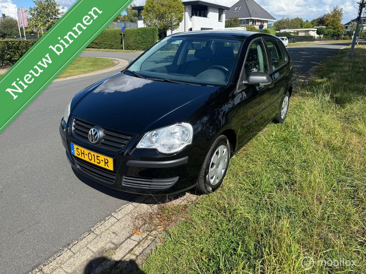 Volkswagen Polo - 1.2 Trendline airco - AutoWereld.nl