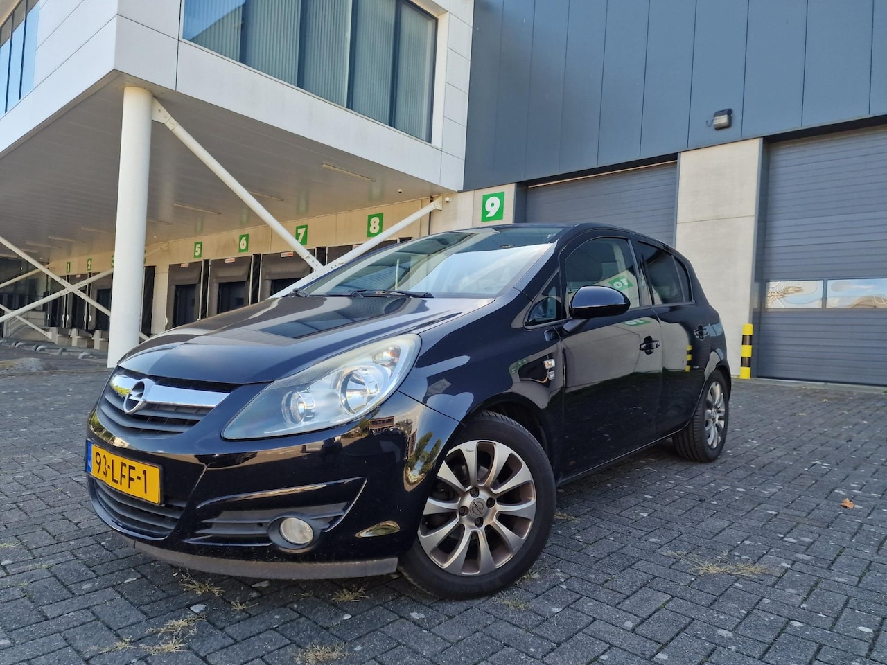 Opel Corsa - 1.4-16V '111' Edition CRUISE 2 X SLEUTELS 5 DEUR - AutoWereld.nl