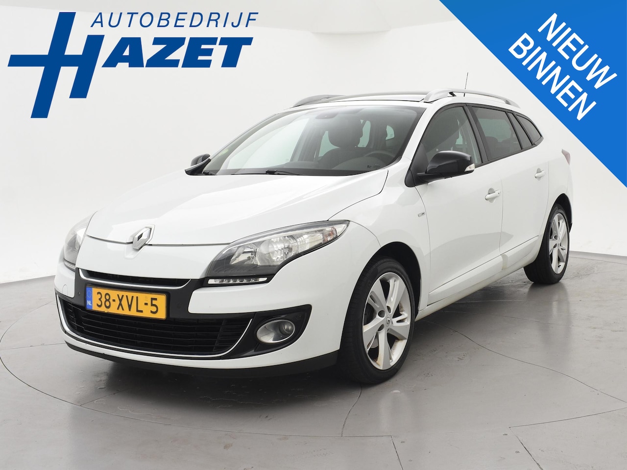 Renault Mégane Estate - 1.5 dCi BOSE + PANORAMA | CAMERA | TREKHAAK - AutoWereld.nl