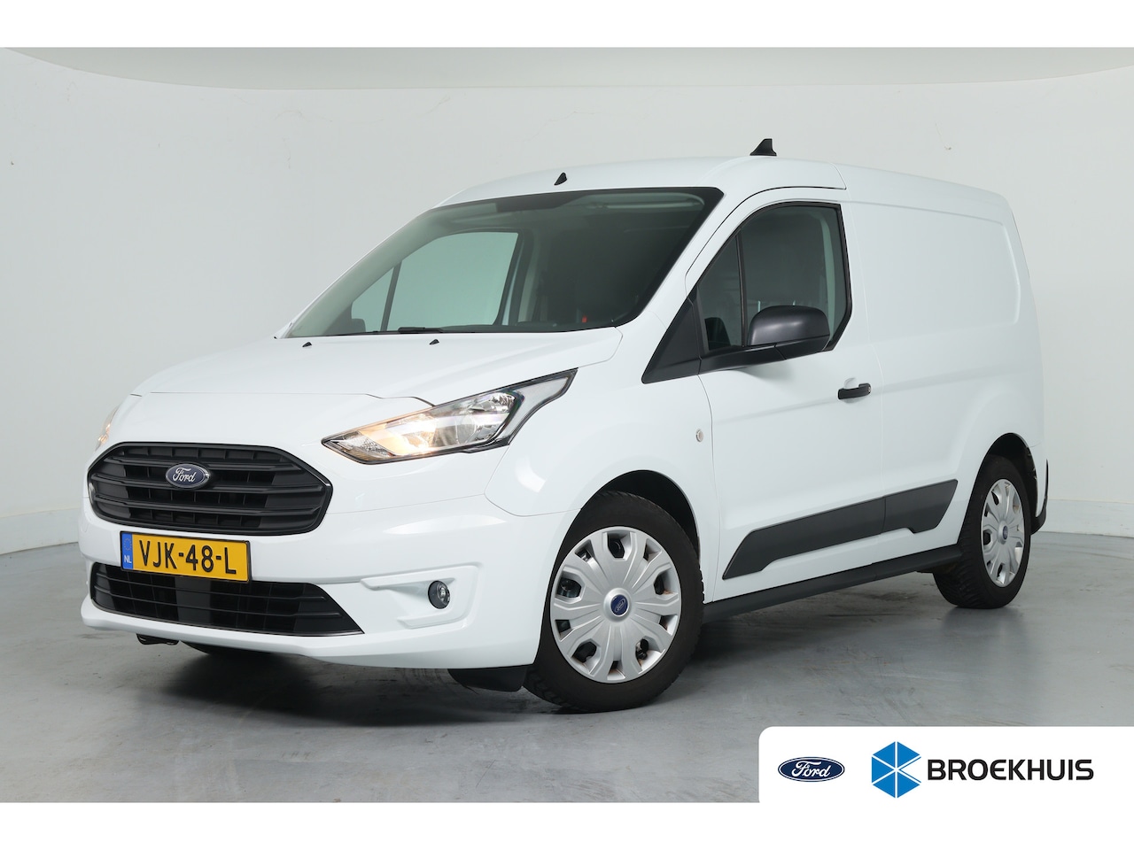 Ford Transit Connect - 1.0 Ecoboost L1 Trend | 1e Eigenaar! | Inbouw | Trekhaak | Navigatie | Airco | Parkeersens - AutoWereld.nl