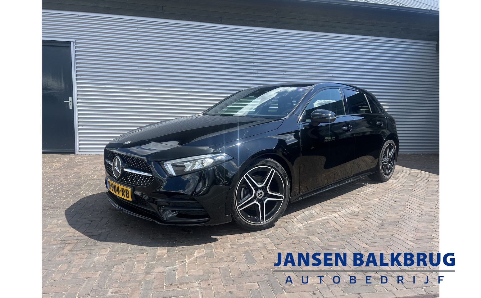 Mercedes-Benz A-klasse - Business Solution AMG night  pakket sfeer licht - AutoWereld.nl