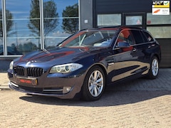 BMW 5-serie Touring - 523i High Executive AUTOMAAT/PANO/PDC/NAVI/HEAD UP