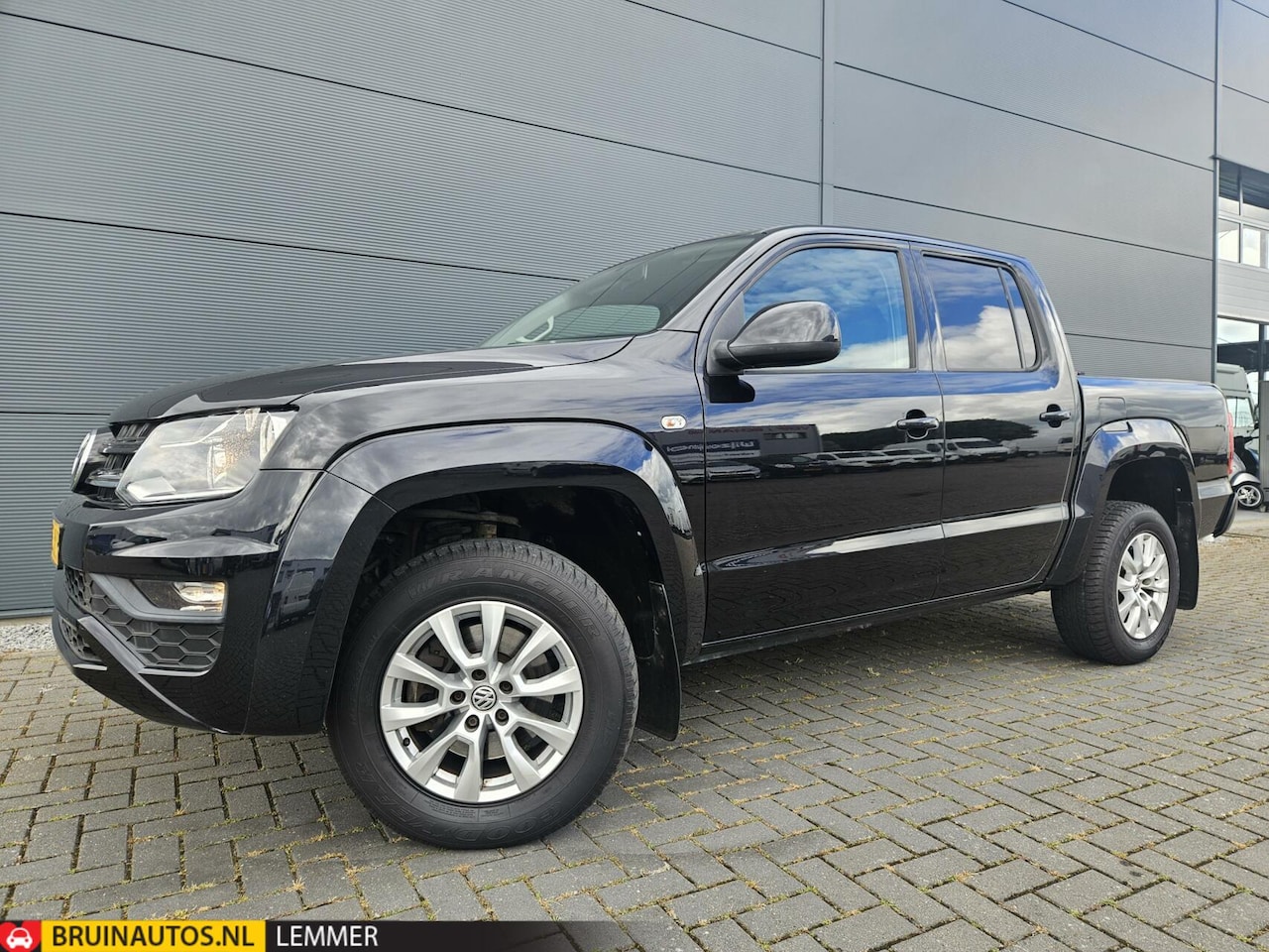 Volkswagen Amarok - 3.0 TDI 4Motion Cab 204pk 3500kg trek - AutoWereld.nl