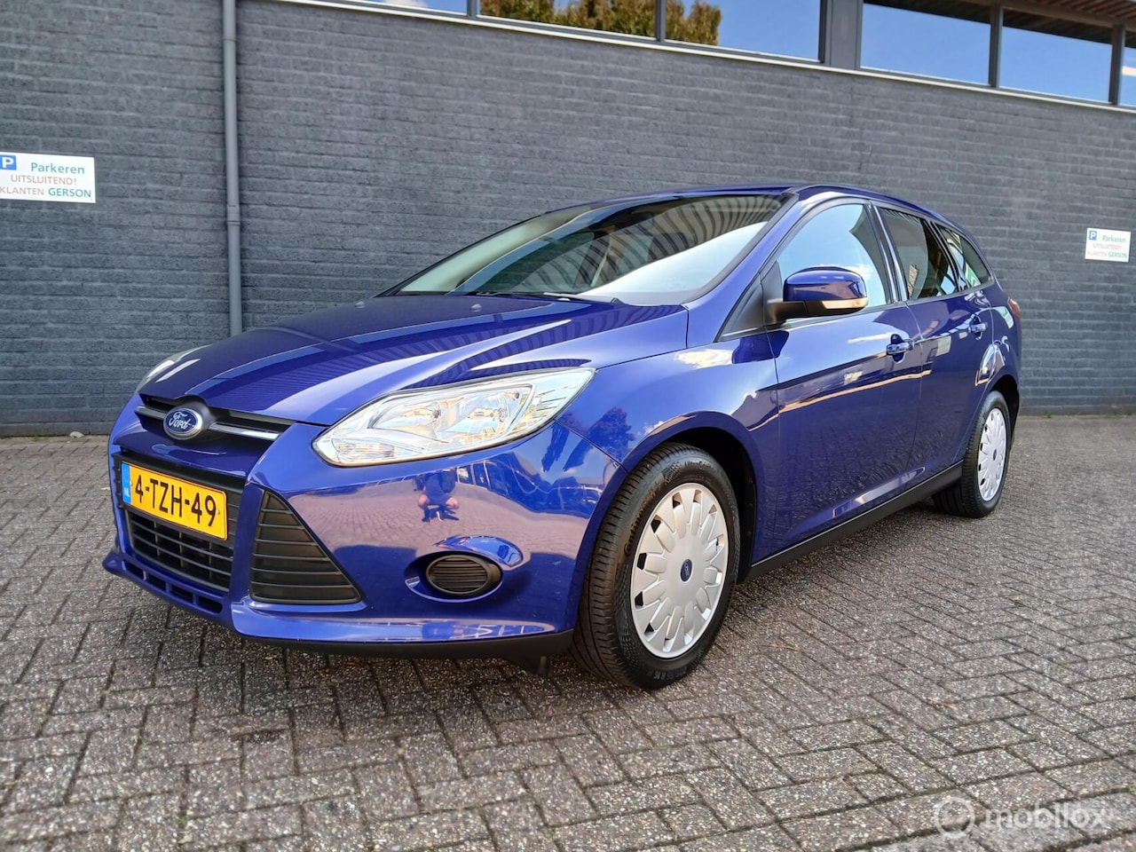 Ford Focus Wagon - 1.6 TDCI Dealer onderhouden/Apk 07-'26 - AutoWereld.nl