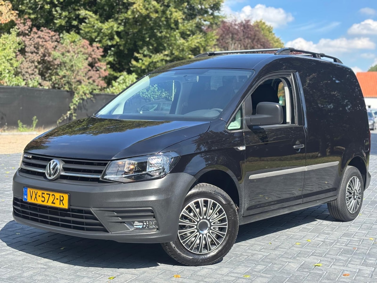 Volkswagen Caddy - 1.4 TGI L1H1 EcoFuel Trendline/Airco/Cruise/Navi/Trekhaak - AutoWereld.nl