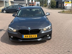 BMW 3-serie - 320i Executive