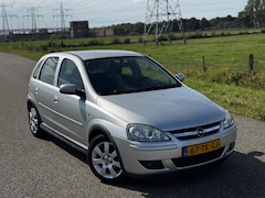 Opel Corsa - 1.2-16V Silverline