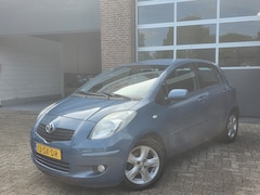 Toyota Yaris - 1.3 VVTi Luna MMT|Clima|Trekhaak|LM Velgen|Automaat