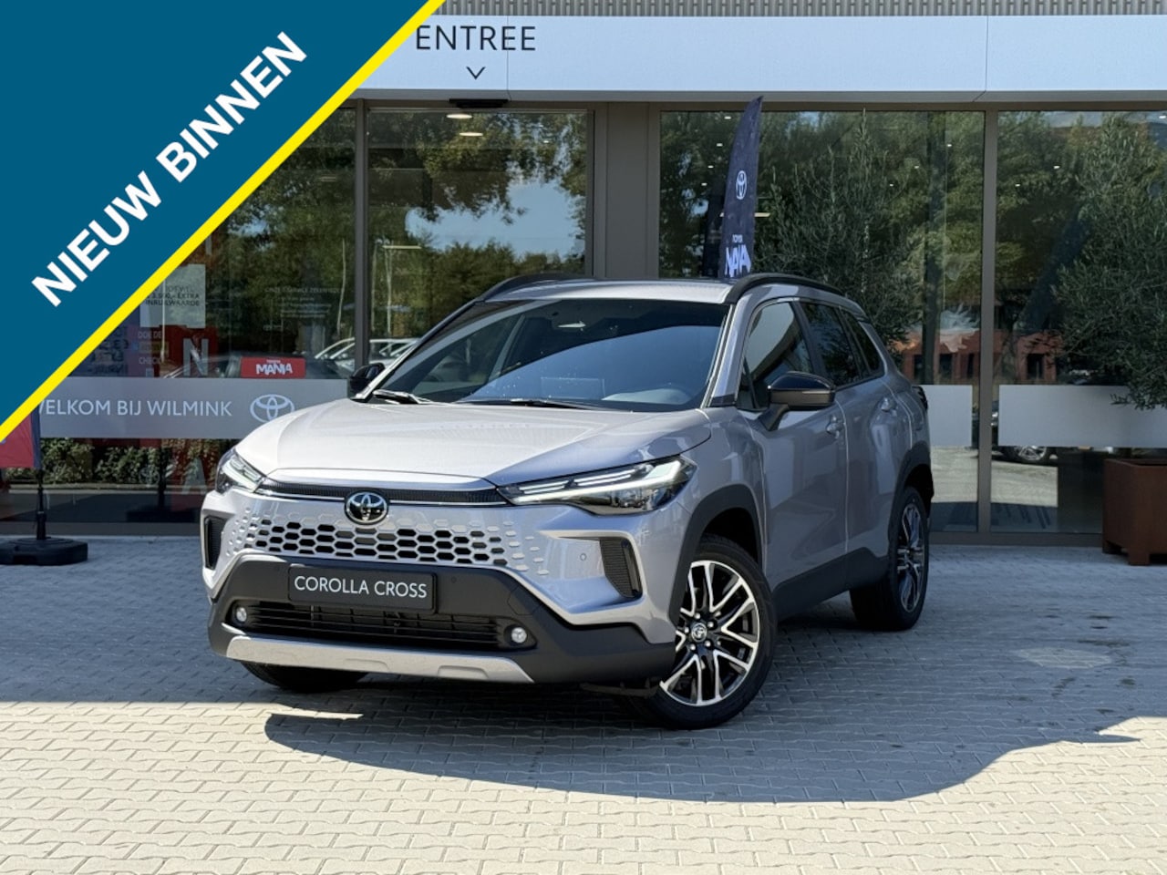 Toyota Corolla Cross - 140 Dynamic | NIEUW | VOORRAAD | Metallic lak - AutoWereld.nl