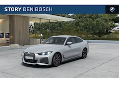 BMW i4 - eDrive40 M Sport / Achteruitrijcamera / Active Cruise Control / Adaptieve LED / Parking As