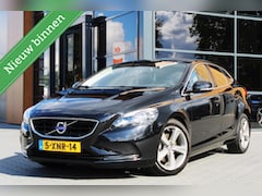 Volvo V40 - 1.6 T2 Momentum | Panoramadak