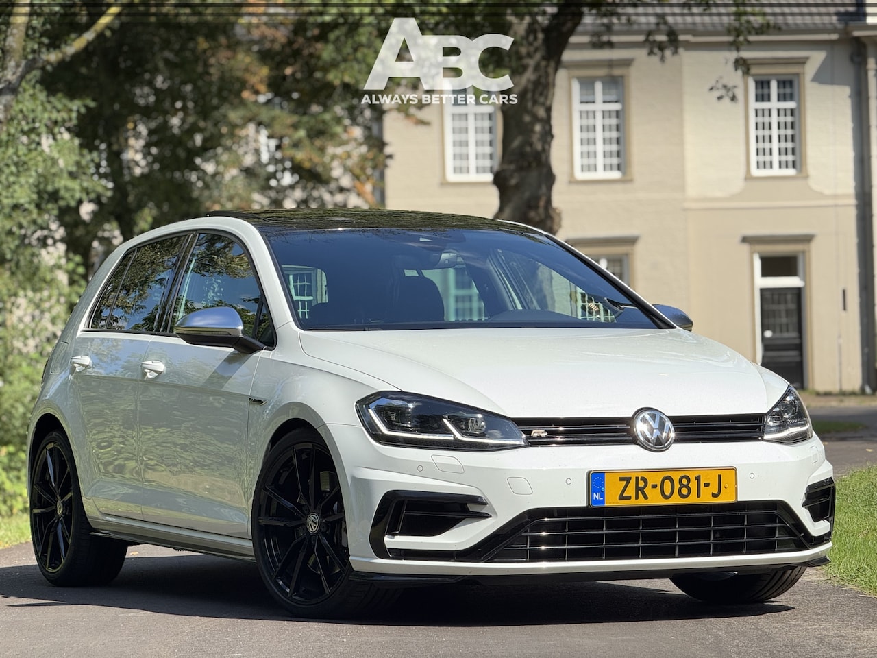 Volkswagen Golf - 2.0 TSI 4Motion R Akrapovic Dynaudio - AutoWereld.nl