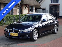 BMW 3-serie - 320i Executive AUTOMAAT NL-AUTO NAVIGATIE/BLUETOOTH/CRUISE