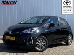 Toyota Yaris - 1.5 Hybrid Design Sport Dealer Onderhouden Navi Clima Cruise Camera