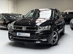 Volkswagen Tiguan - 1.4 TSI | R-line | 360 graden camera | Lage kms