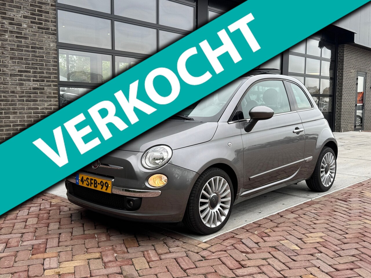 Fiat 500 - 0.9 TwinAir Lounge | Kantel Panorama dak | Clima | - AutoWereld.nl