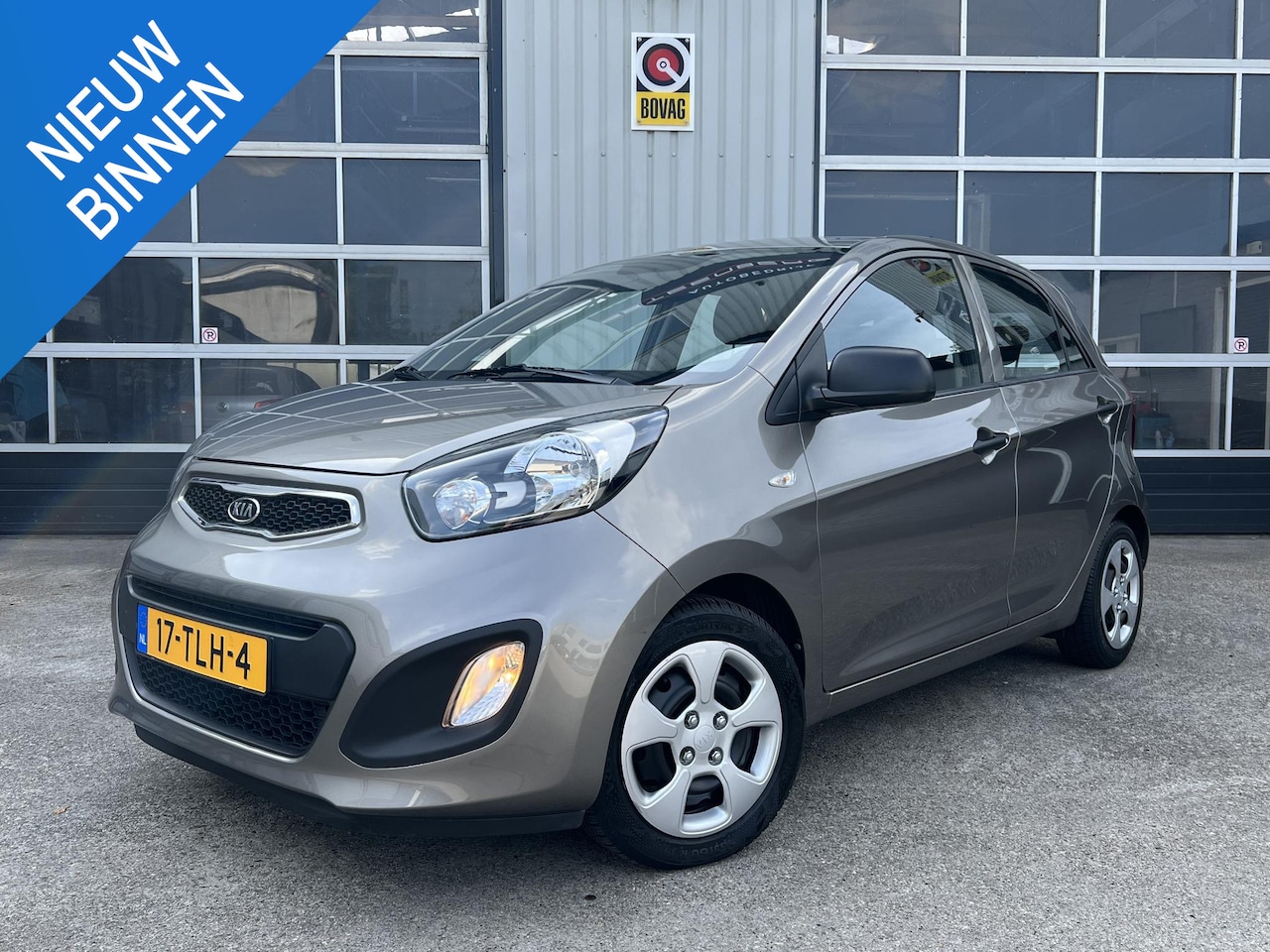 Kia Picanto - 1.2 CVVT Comfort Pack 1.2 CVVT Comfort Pack - AutoWereld.nl