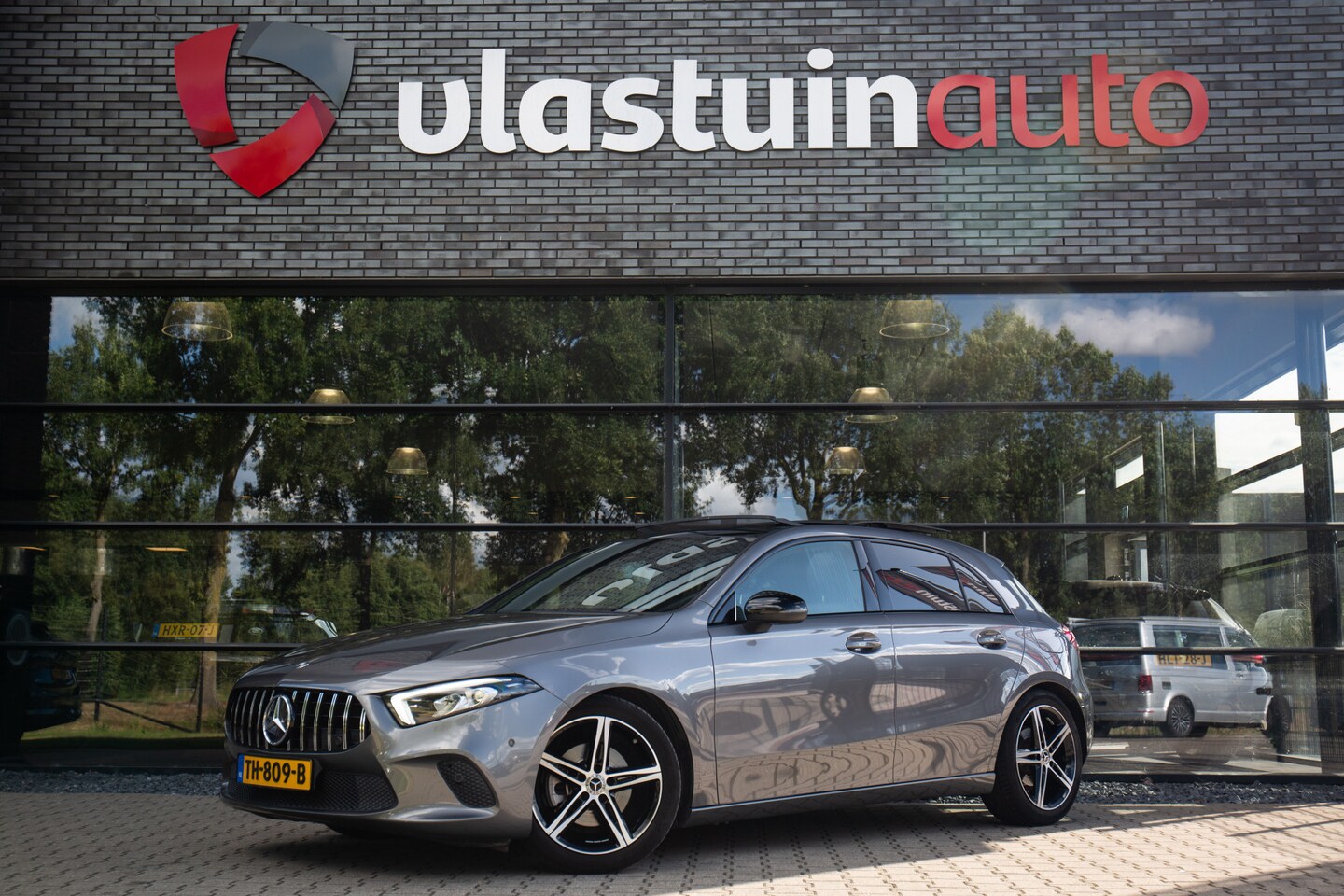 Mercedes-Benz A-klasse - 200 Advantage Weinig Km | Panorama dak - AutoWereld.nl