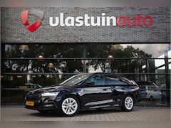 Skoda Octavia Combi - 1.0 e-TSI Sport Business Black edition , Automaat, Trekhaak,