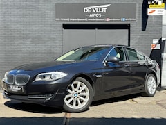 BMW 5-serie - 528i 258PK High Ex | Head-up | Navi | Leer | Bi-Xenon | trekhaak | Automaat | Achteruitrij