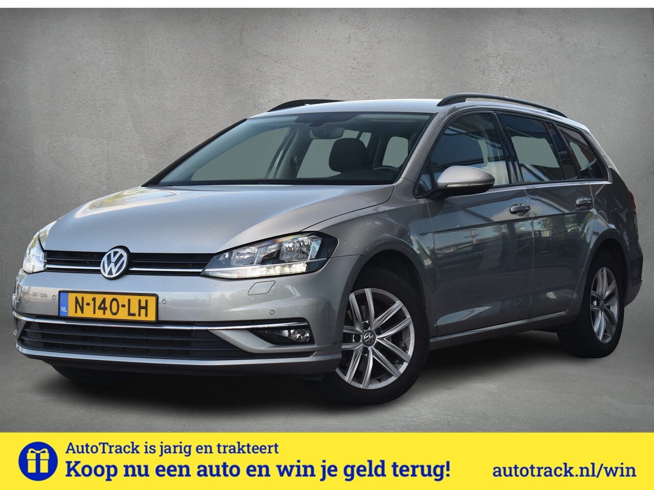 Volkswagen Golf Variant - 1.5 TSI Highline Business R | DSG | Apple CarPlay | Stoelverw. | Camera - AutoWereld.nl