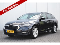 Skoda Octavia Combi - 1.0 TSI Business Edition Priv/Glass Navi/Carplay Led Digi/Cockpit Pdc