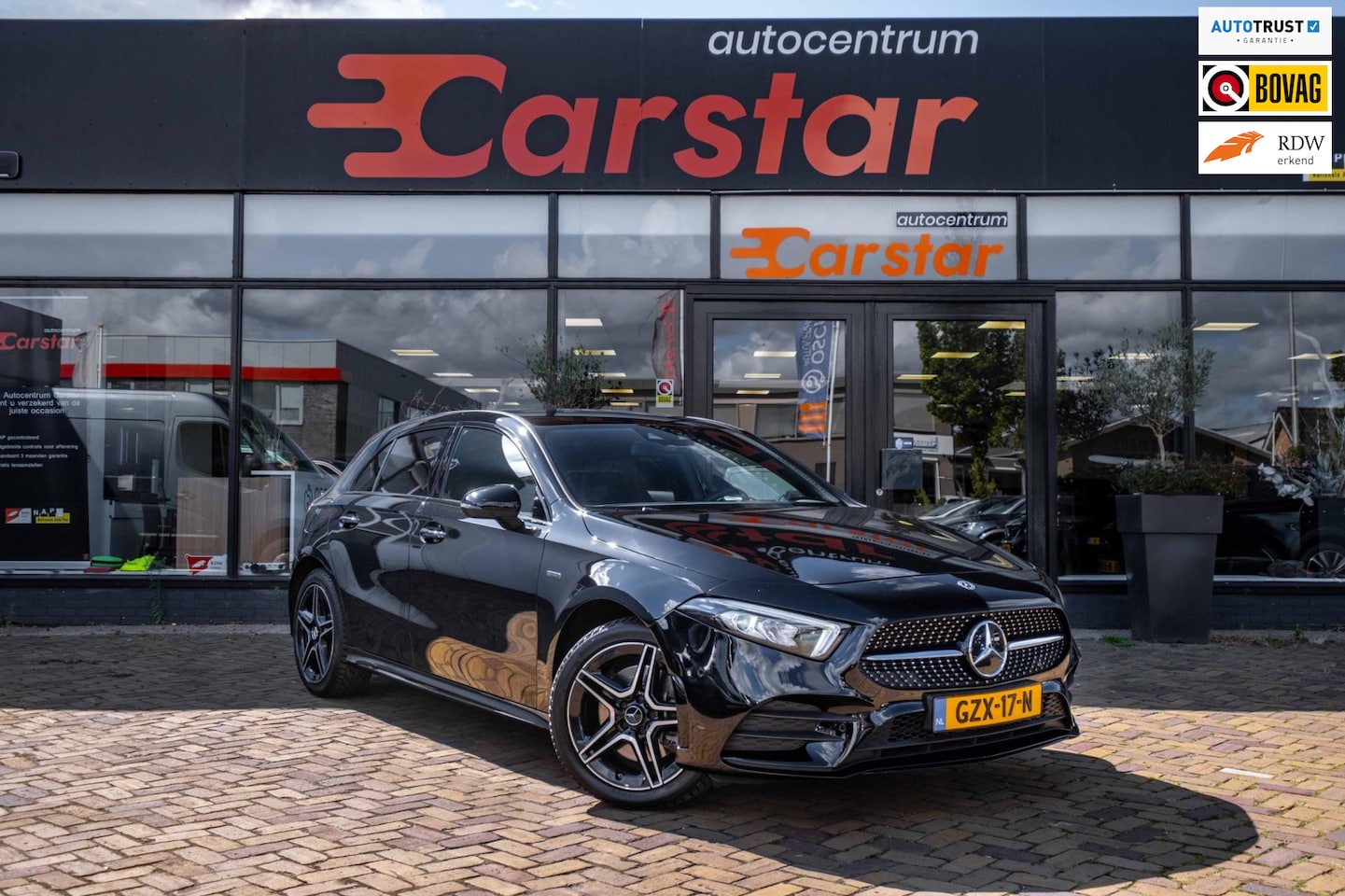 Mercedes-Benz A-klasse - 250 e Premium|PDC|STOELVER.|SFEERVER. - AutoWereld.nl