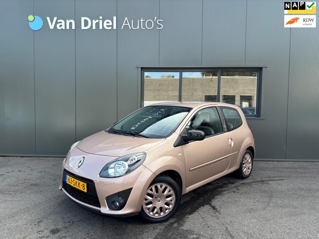 Renault Twingo - 1.2-16V Miss Sixty / Airco! - AutoWereld.nl