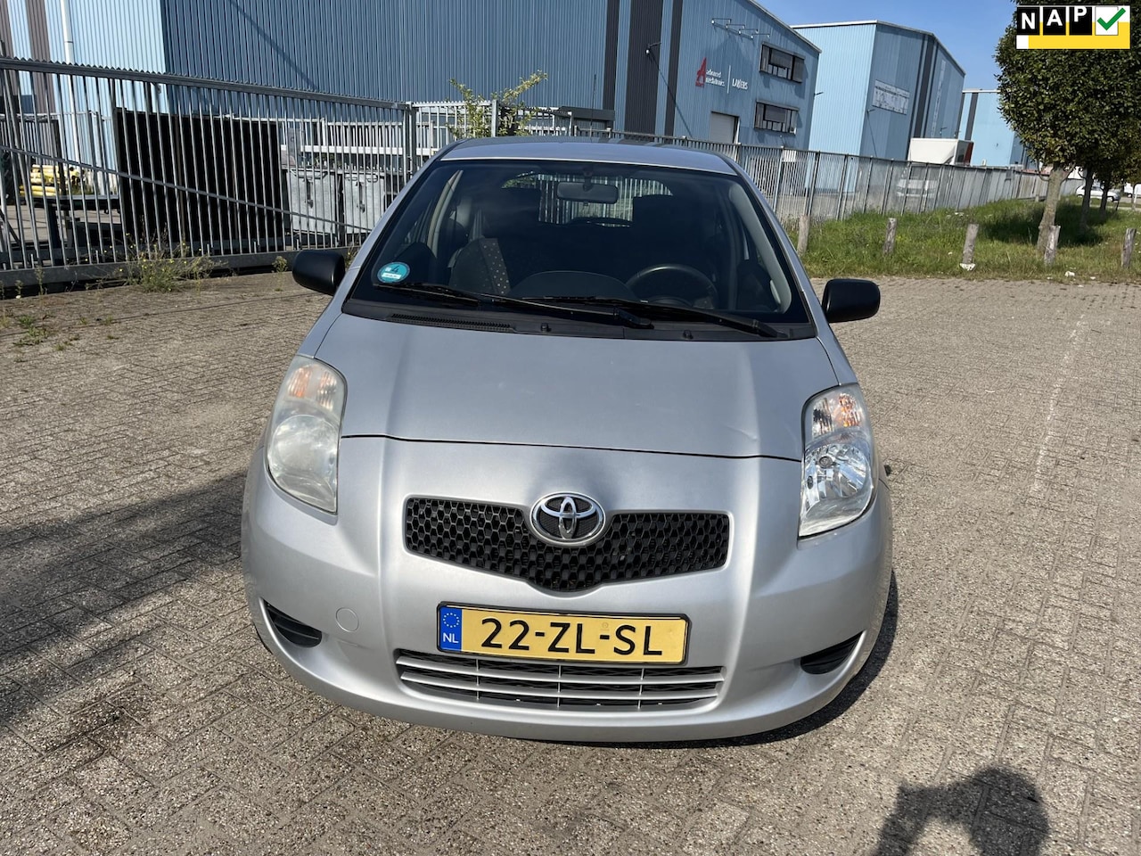 Toyota Yaris - 1.0 VVTi Spirit 1.0 VVTi Spirit - AutoWereld.nl