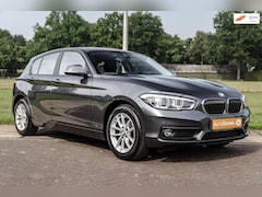 BMW 1-serie - 118i Automaat Navigatie