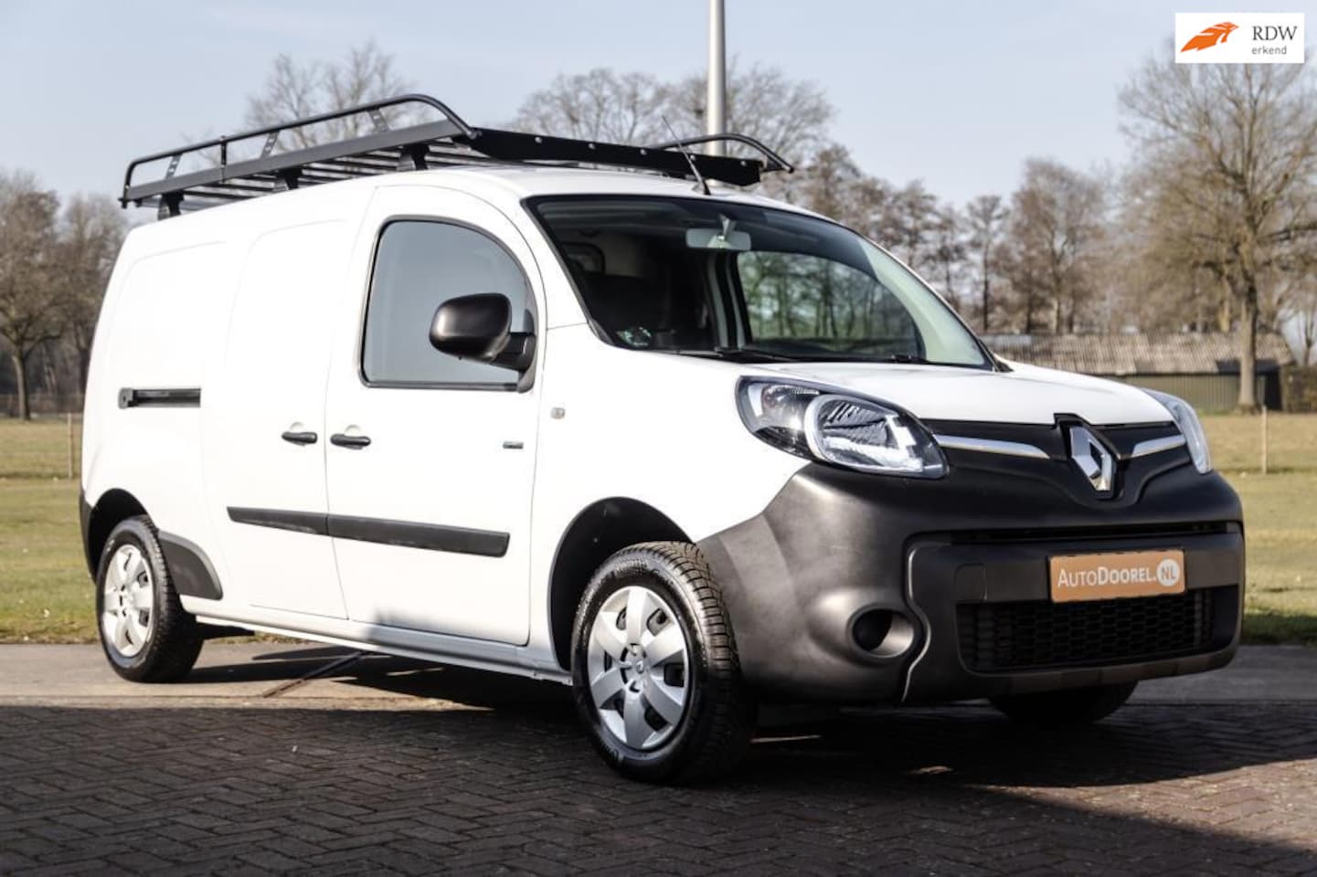 Renault Kangoo - Z.E. Maxi incl. Accu Navigatie Airco - AutoWereld.nl