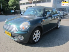 MINI One - 1.4 Pepper 1/2 LEDER CLIMA INRUILKOOPJE