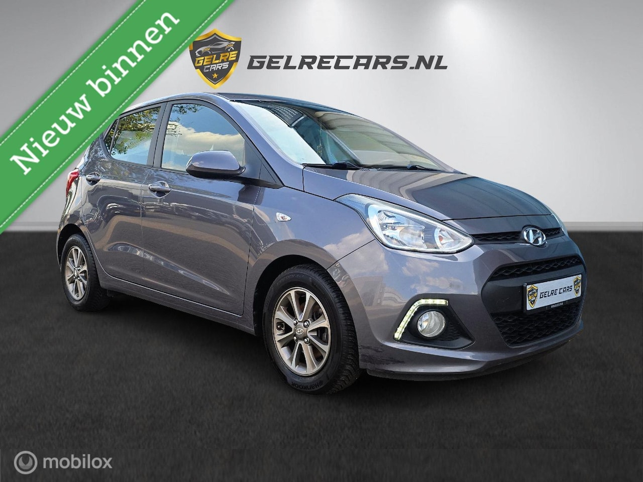 Hyundai i10 - 1.2i WORLDCUP EDITION LED TOPPER - AutoWereld.nl