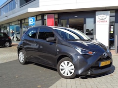 Toyota Aygo - 1.0 VVT-i 72pk 5D x-fun